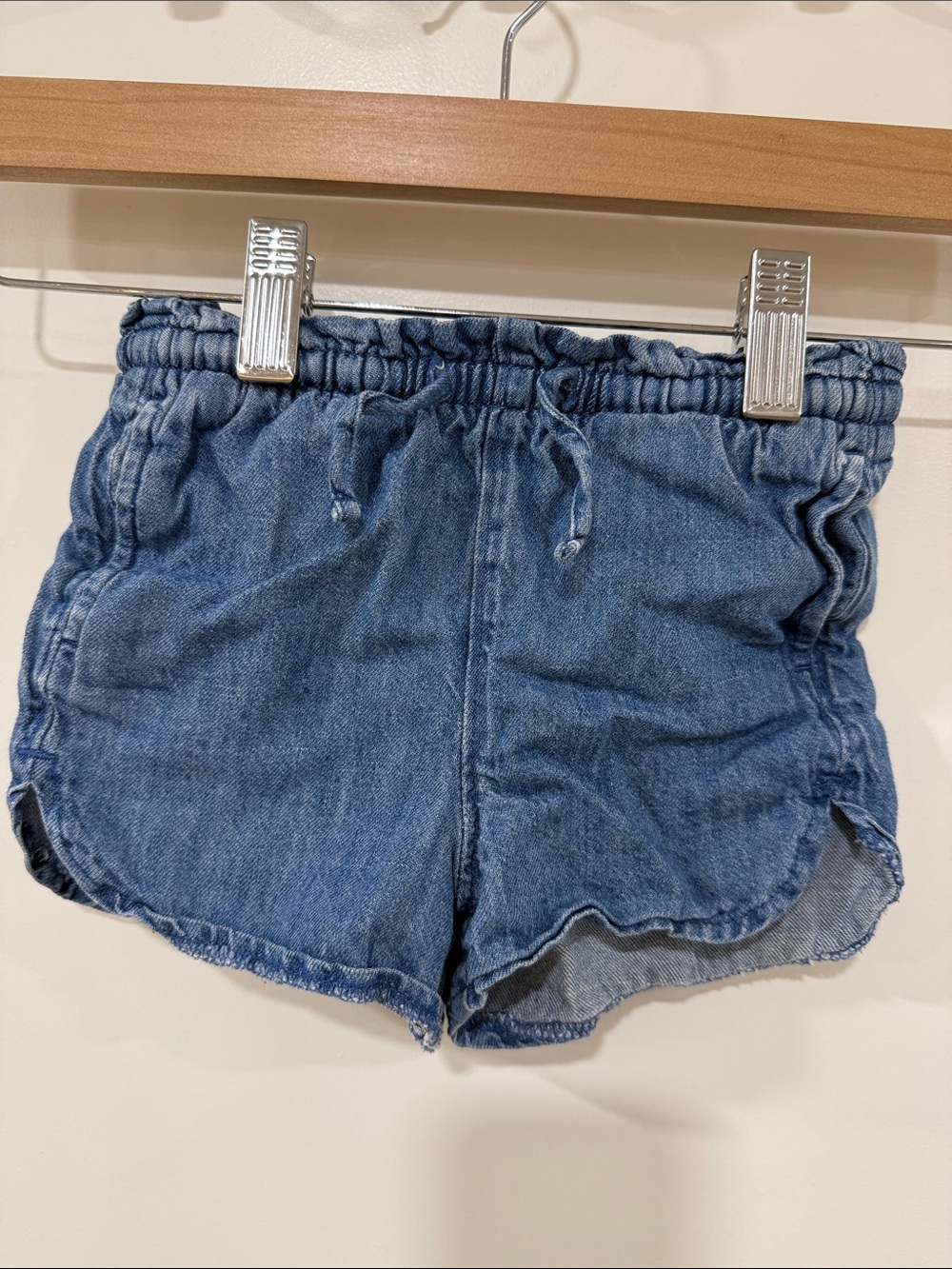 Old Navy Girls Denim Drawstring Waist Shorts 2T